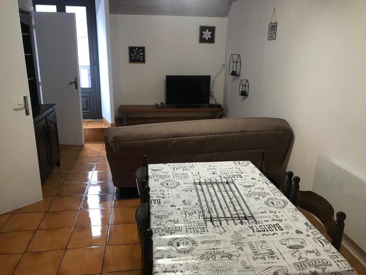 Apartamento Chez sarre Bareilles Exterior foto